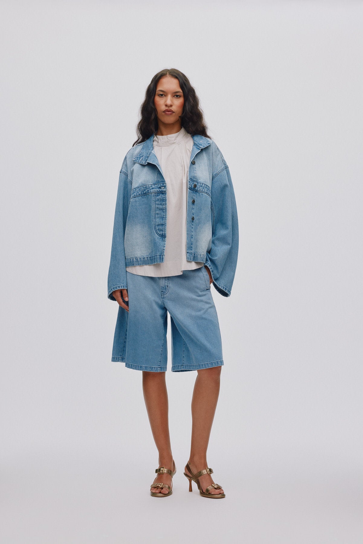 Raha - Denim light wide shorts I Light washed denim