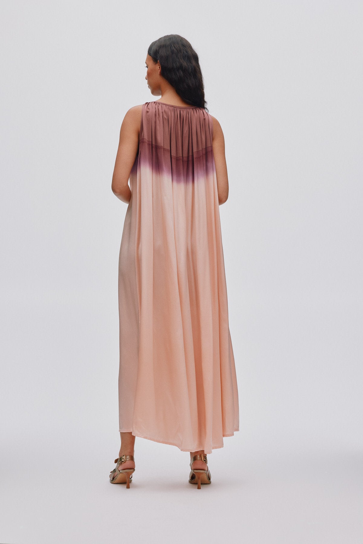 Sabah - Horizon gathered halter dress I Blush combo