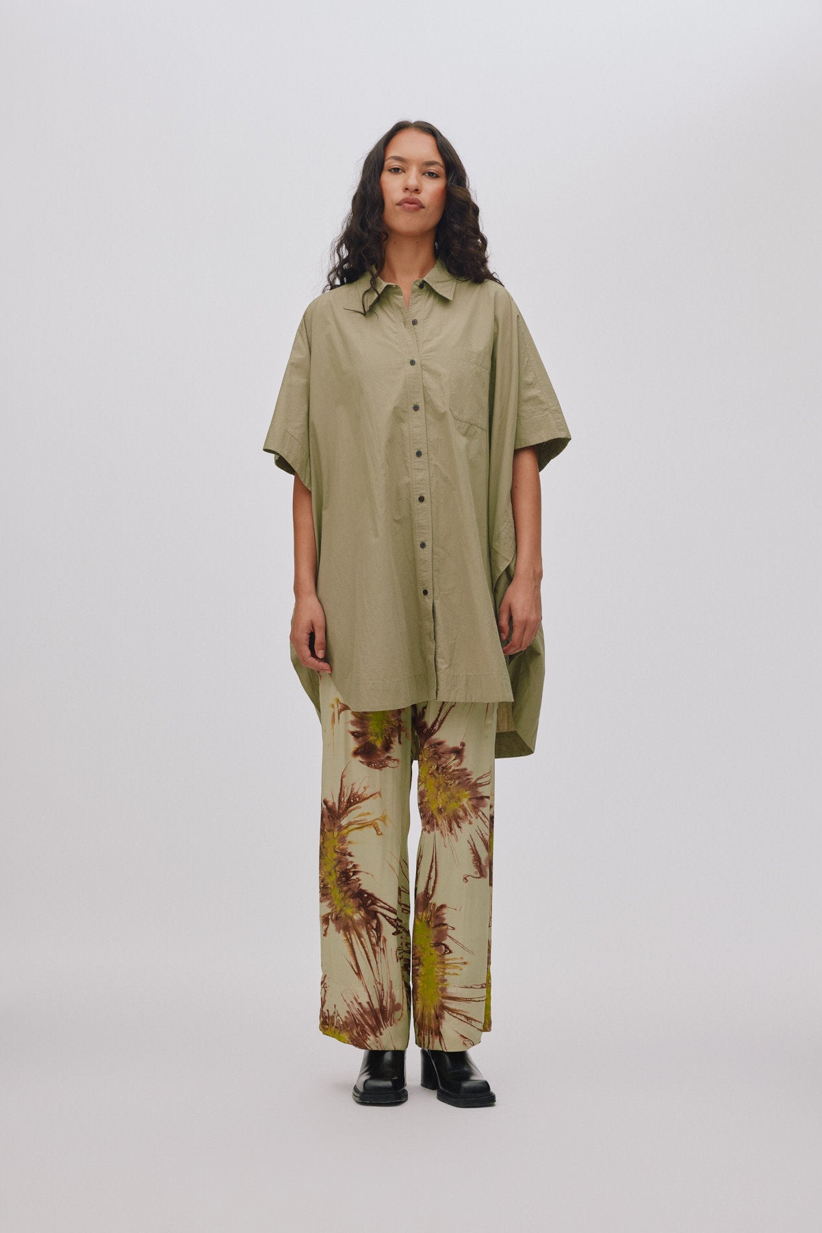 Berta - Poplin curved hem shirt dress I White
