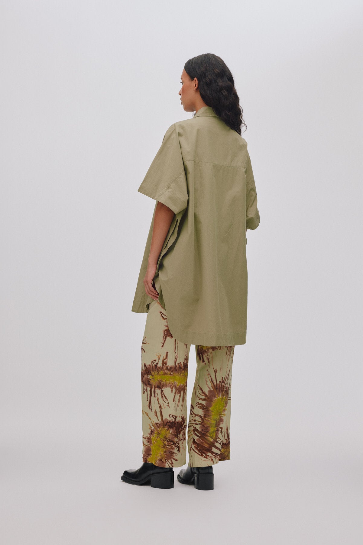 Berta - Poplin curved hem shirt dress I White