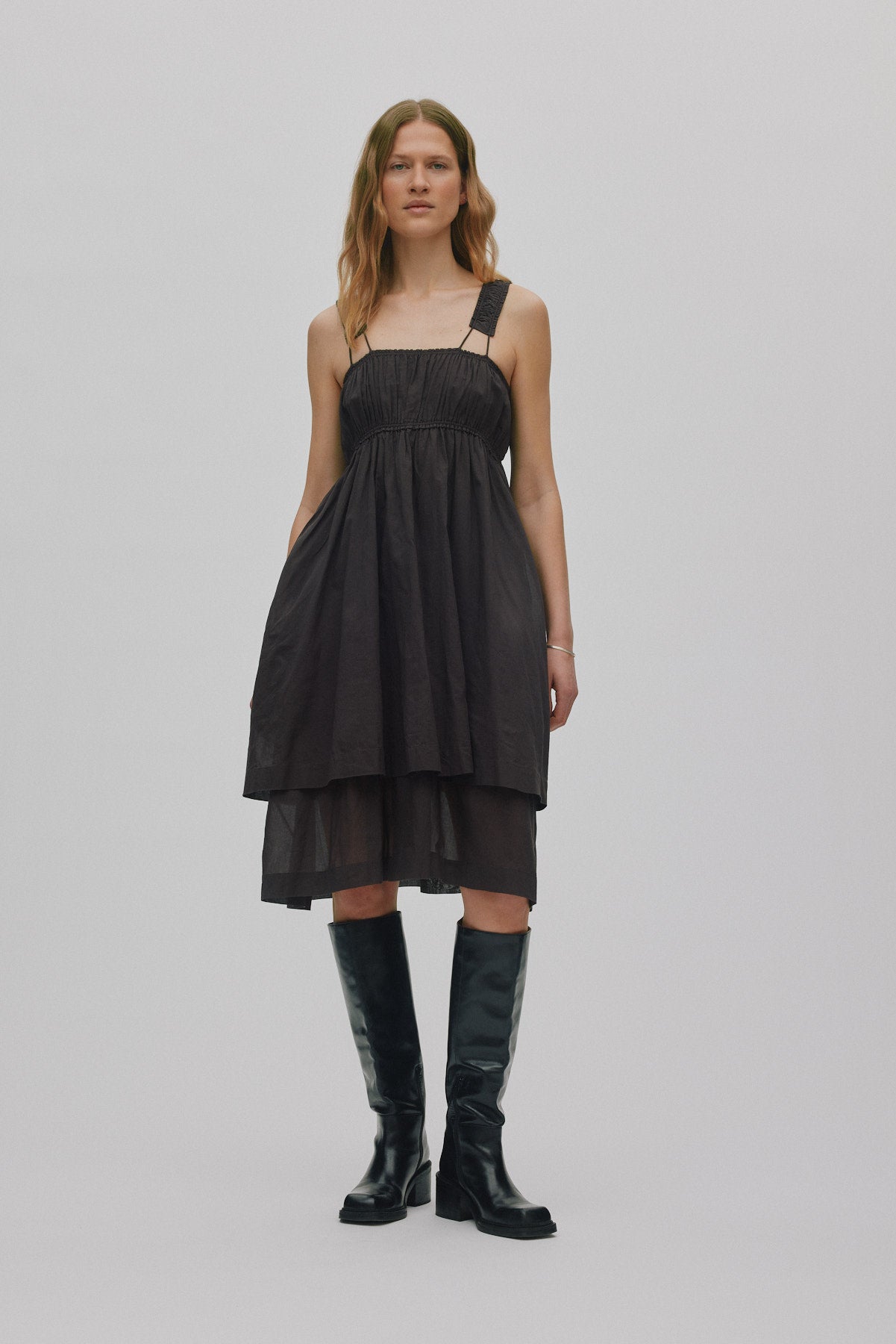 Gabi - Multi layer short dress I Liquorice