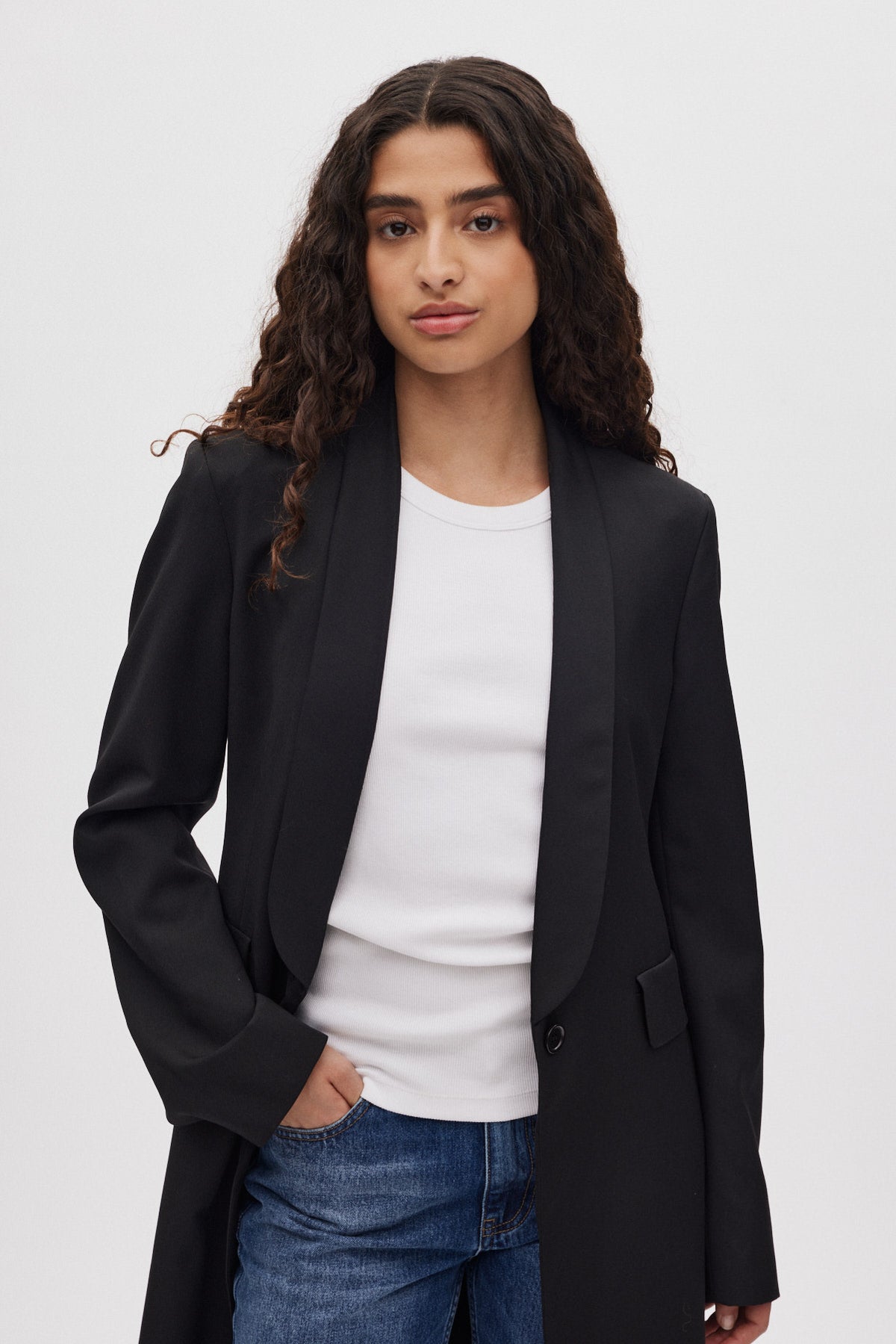Talma - Smooth tailoring long jacket I Black