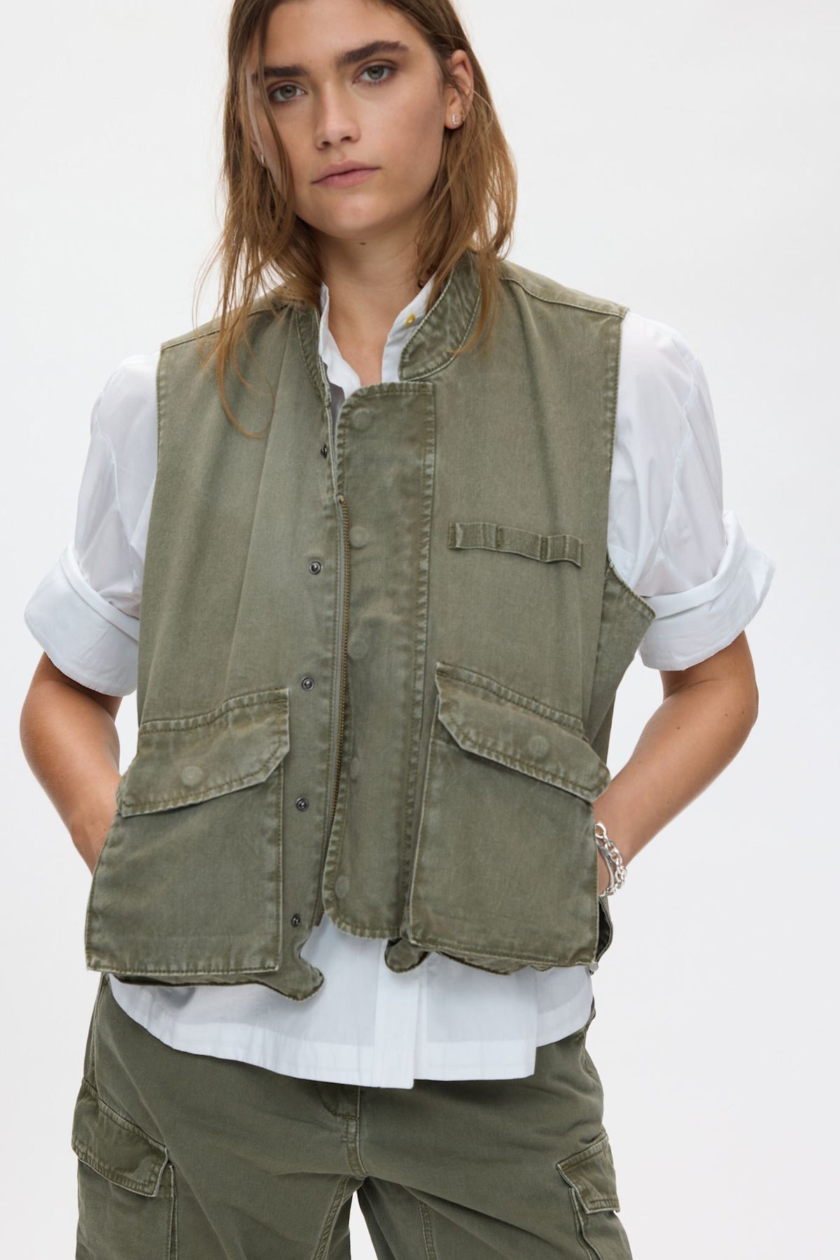 Beena - Canvas vest I Washed sage
