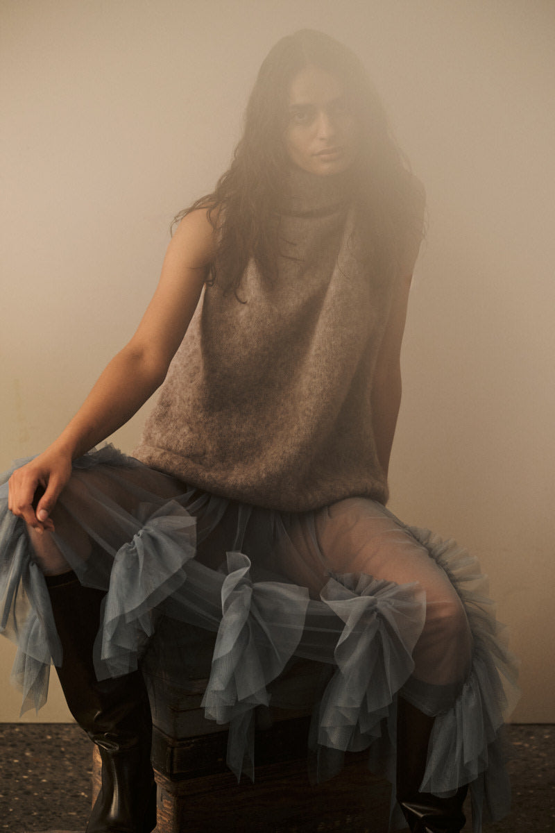 Glenda - Frilly tulle skirt I Dusty blue