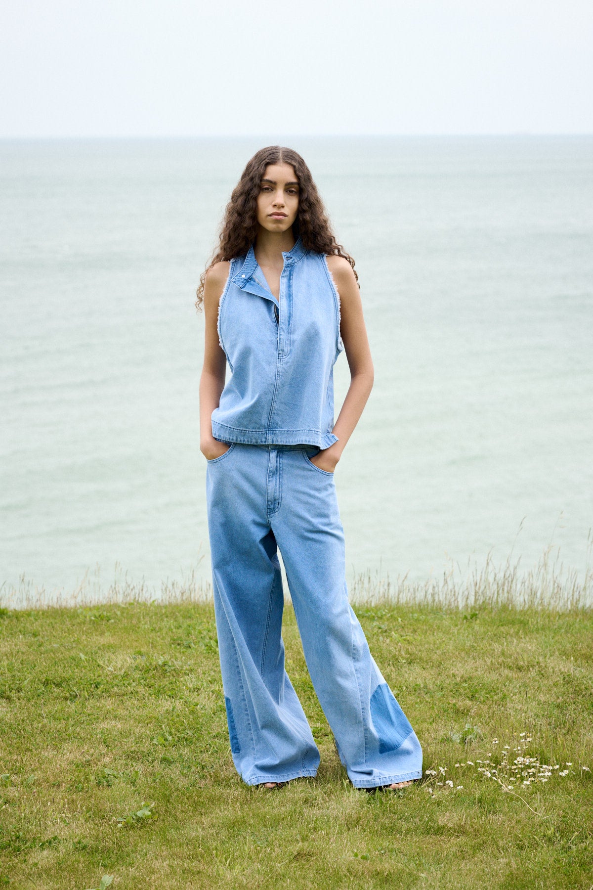 Lane - Denim light wide leg pants I Light washed denim