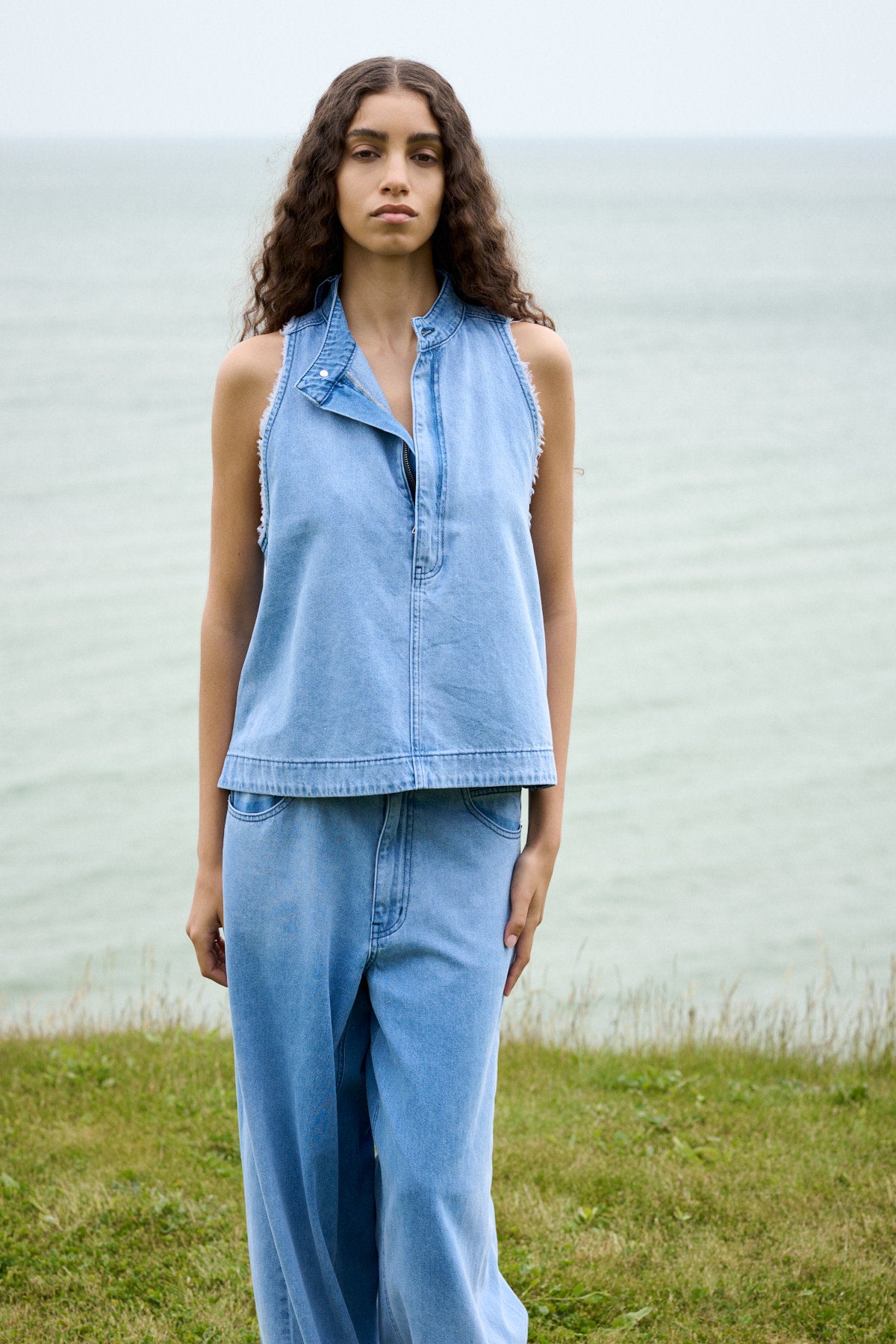 Faya - Light denim halter top I Light washed denim