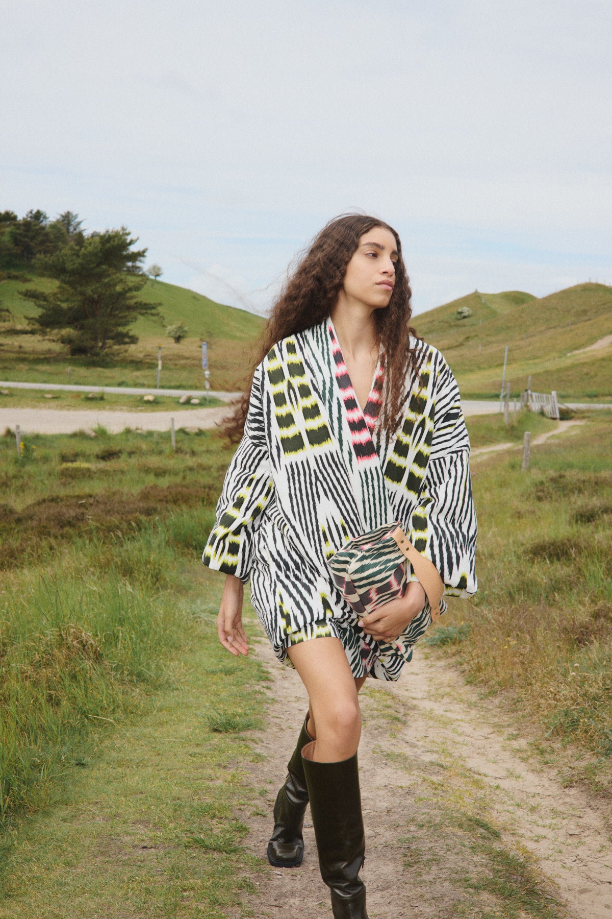 Lania - Ikat combo shorts I Citrus black ivory & pink combo