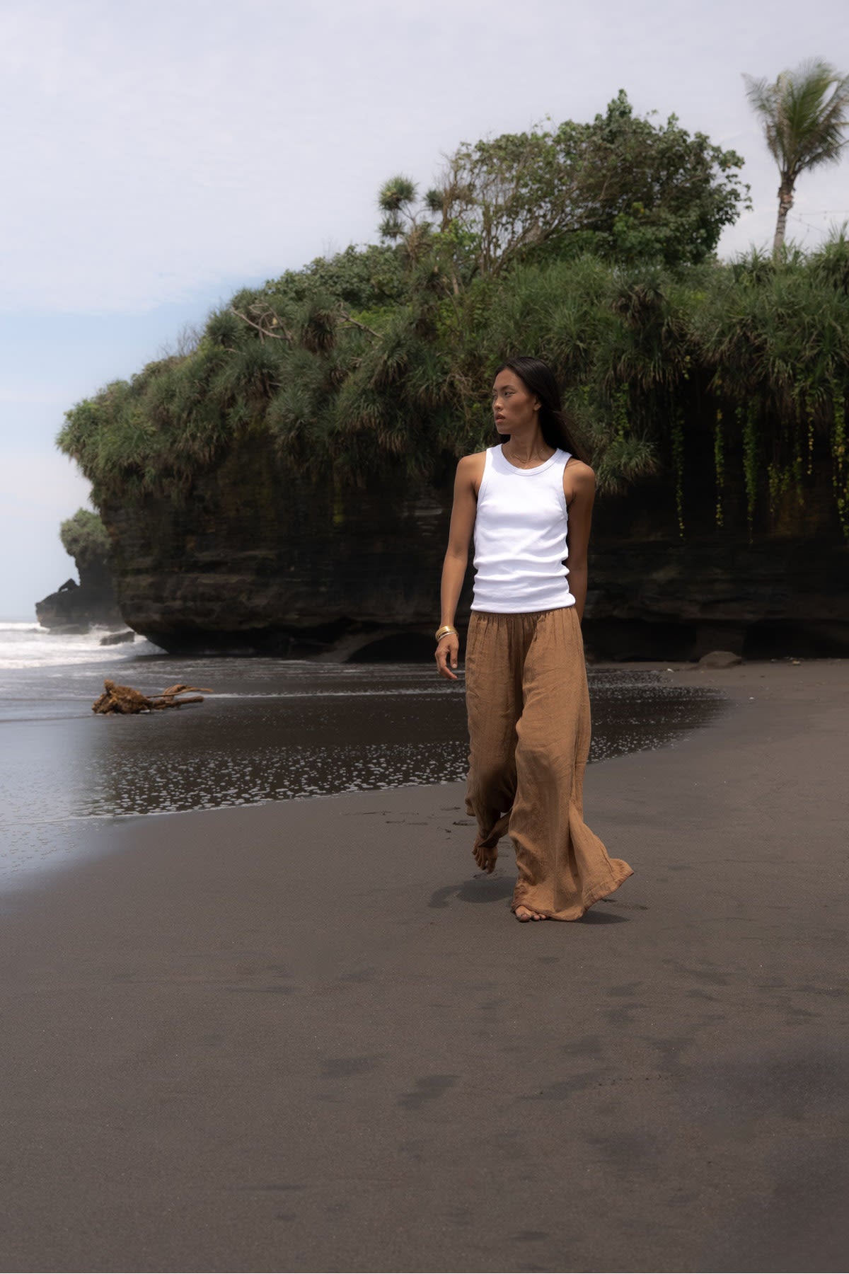 Karam - Crinkled wide leg pants I Walnut