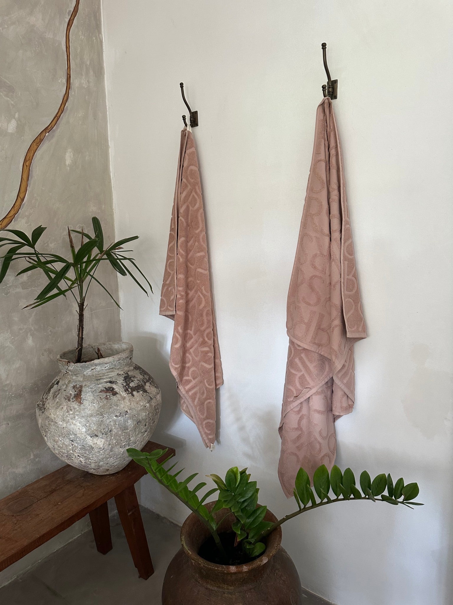 Monogram beach towel - Beach towel 100x180 cm I Rose