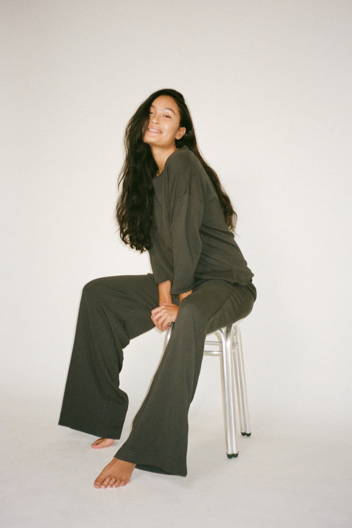 Light stretch relaxed pants - Calla I Faded black