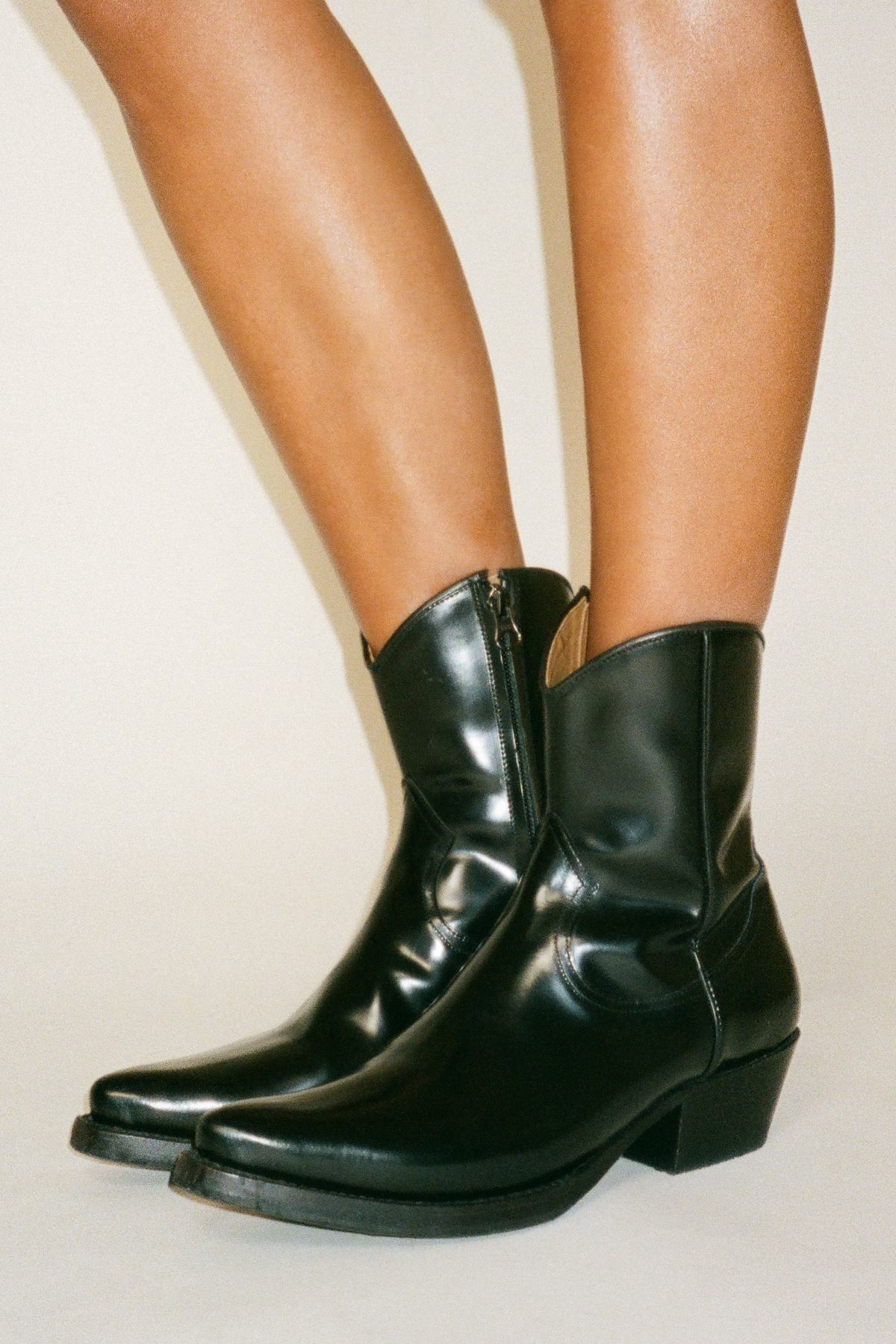 Erla - Western zip boot I Black