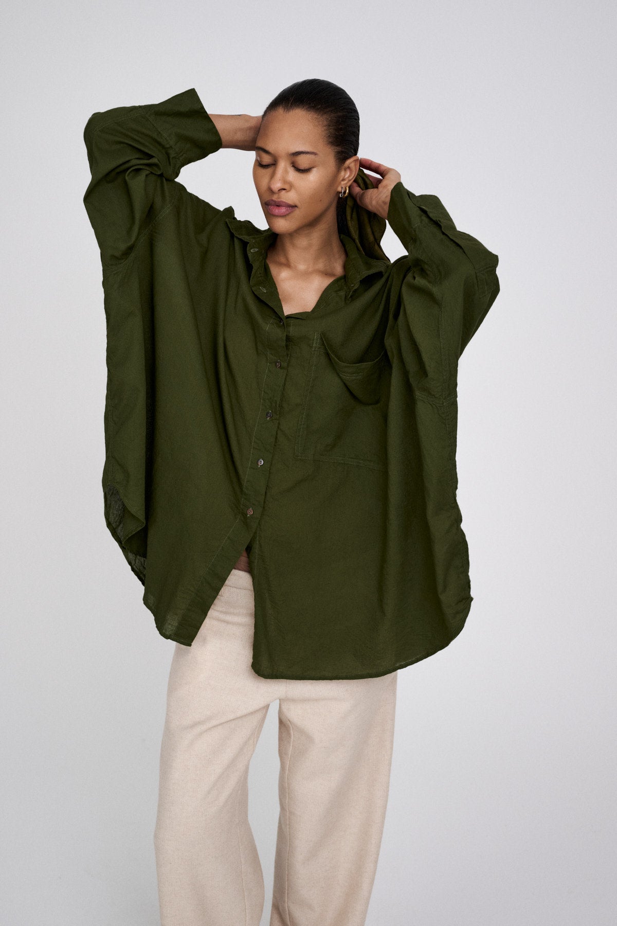 Noah - Cotton oversized shirt I Army Green