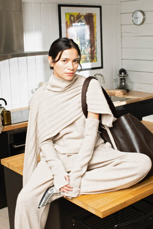 Emillia - Pure wool split scarf I Oatmeal