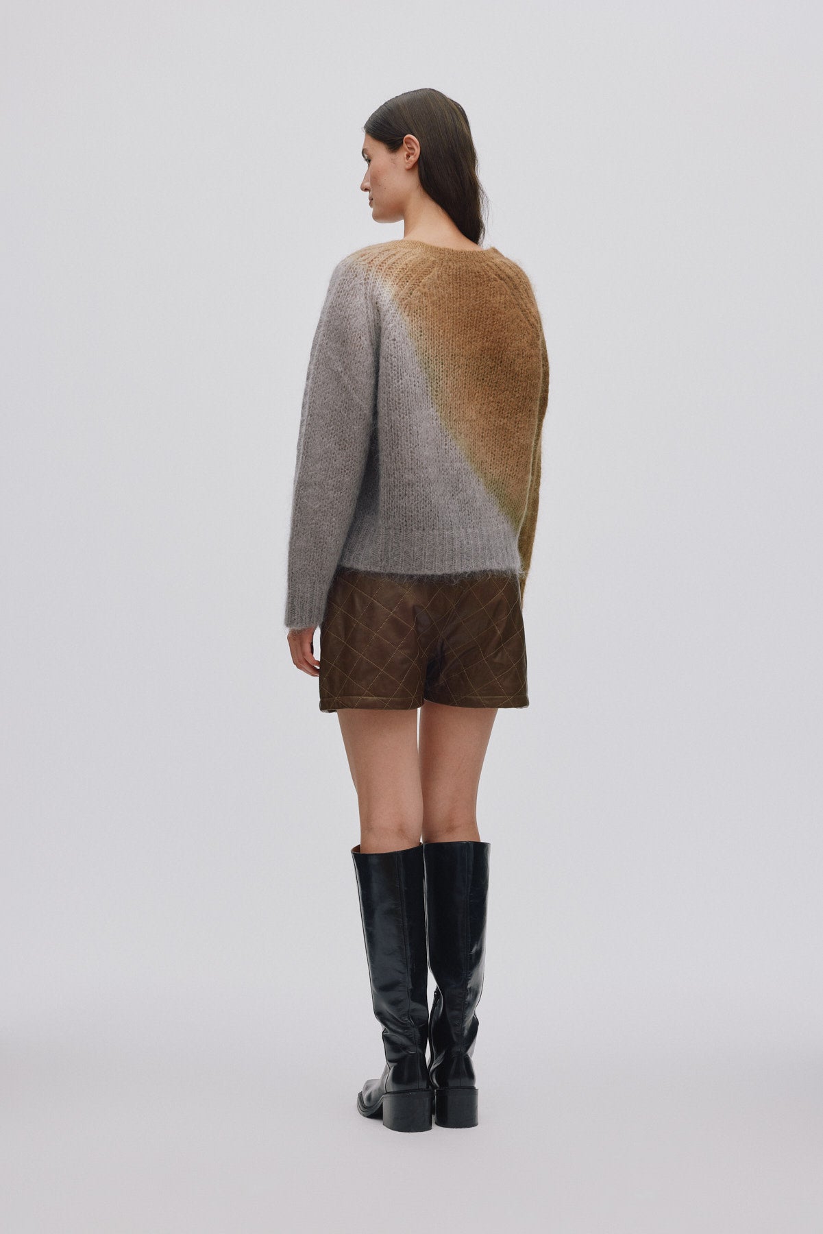 Jasmin - Cross dye boxy sweater I Dark toffee grey combo