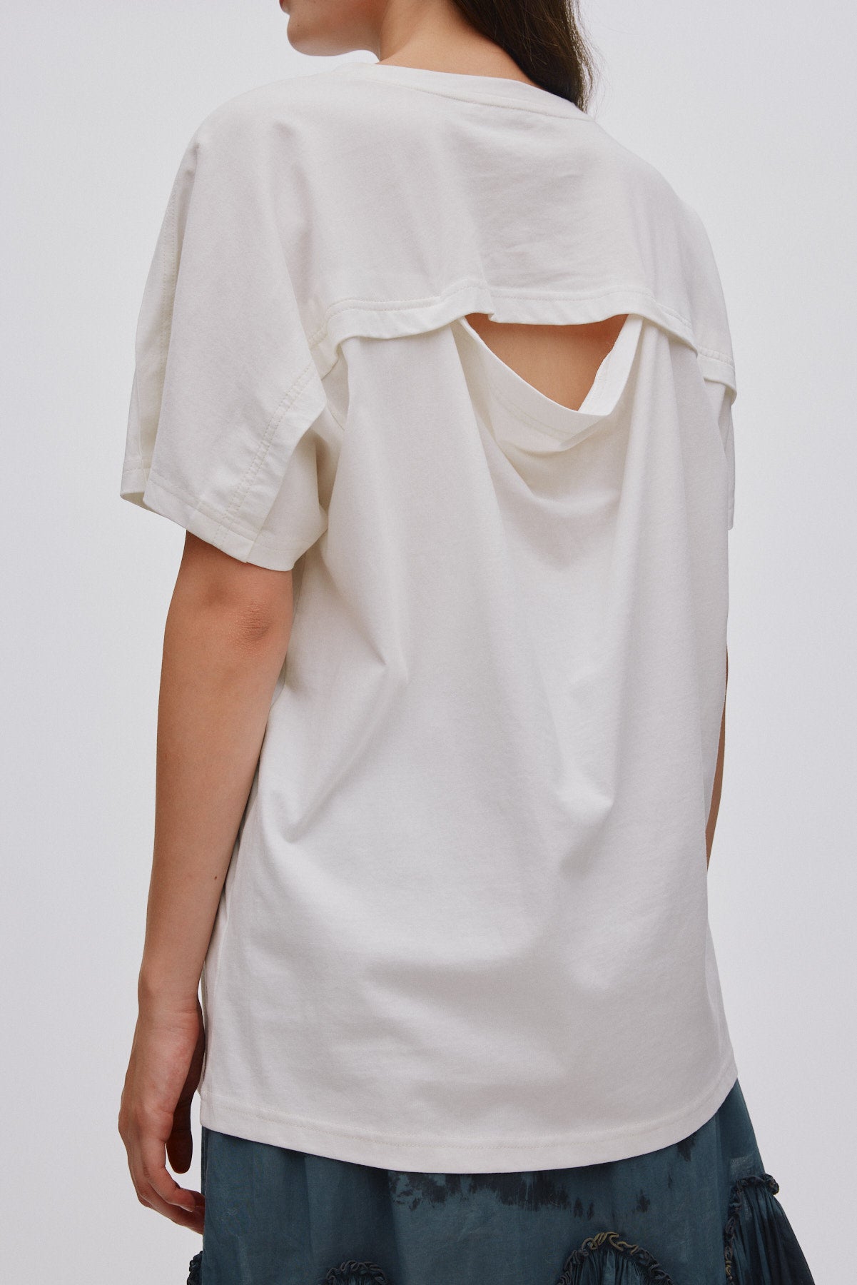 Cici - FOT jersey open back top I Chalk