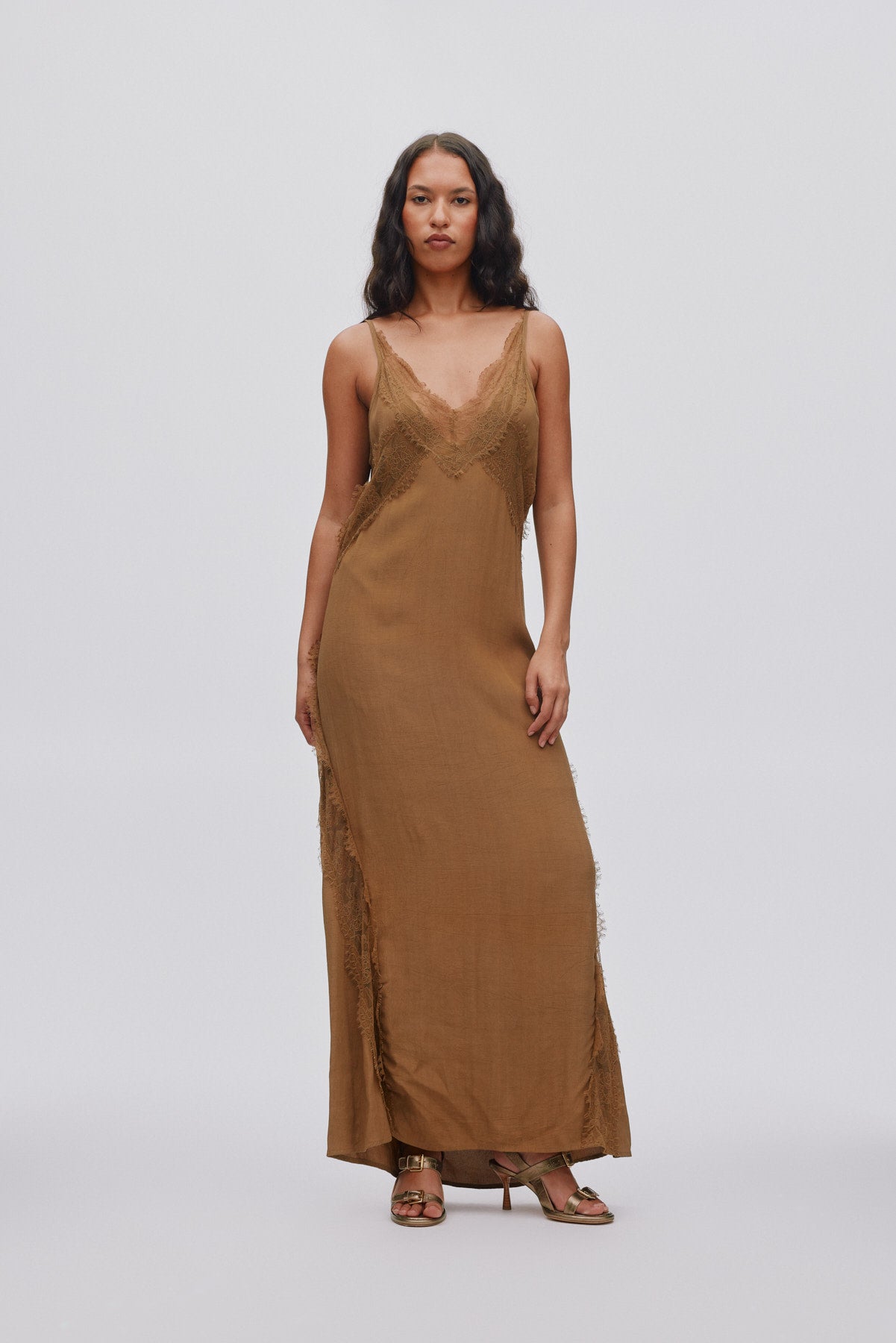 Lilou - Sheer lace panelled dress I Hazelnut