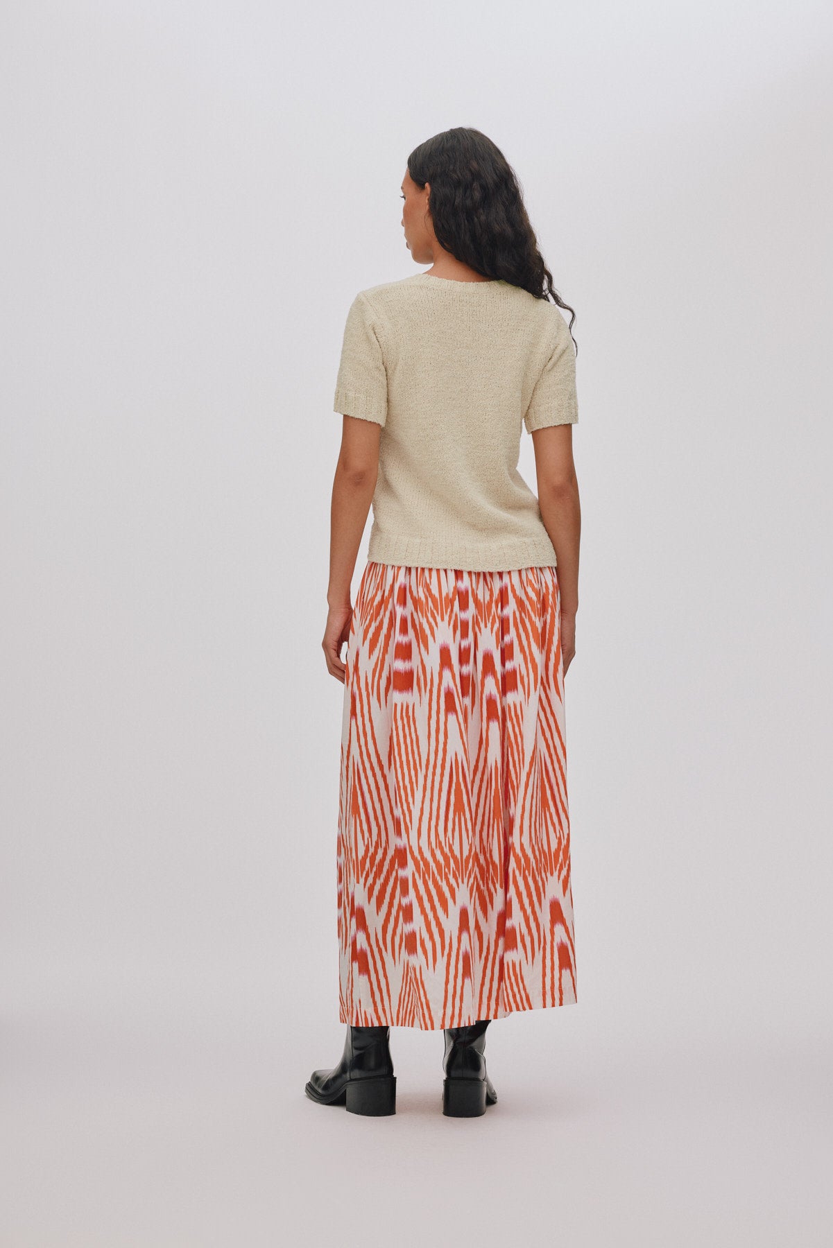 Almas - Ikat full skirt I Mandarin pink ivory