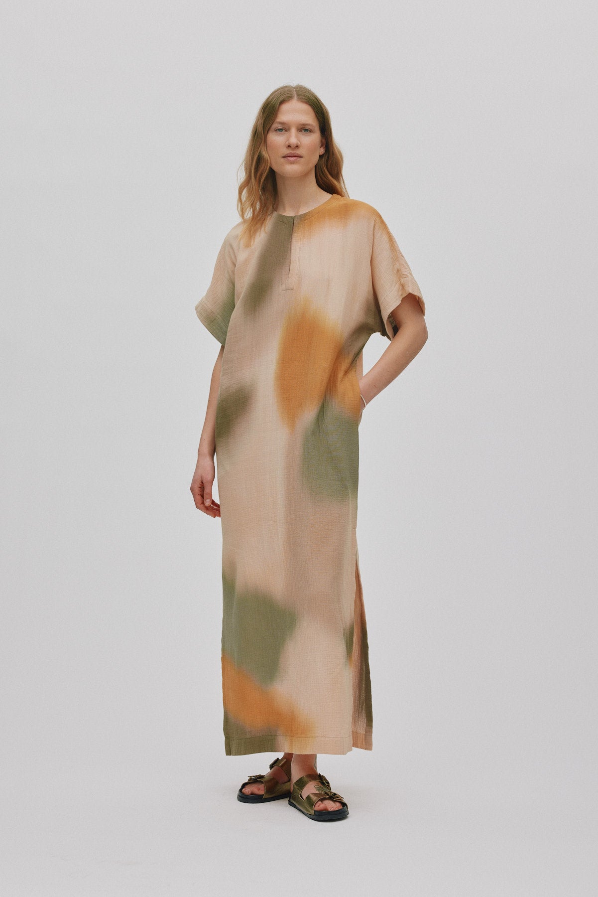 Inza - Water colour column dress I Dessert combo