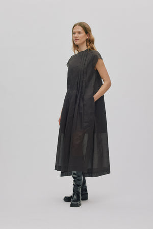 Taya - Multi layer long dress I Liquorice