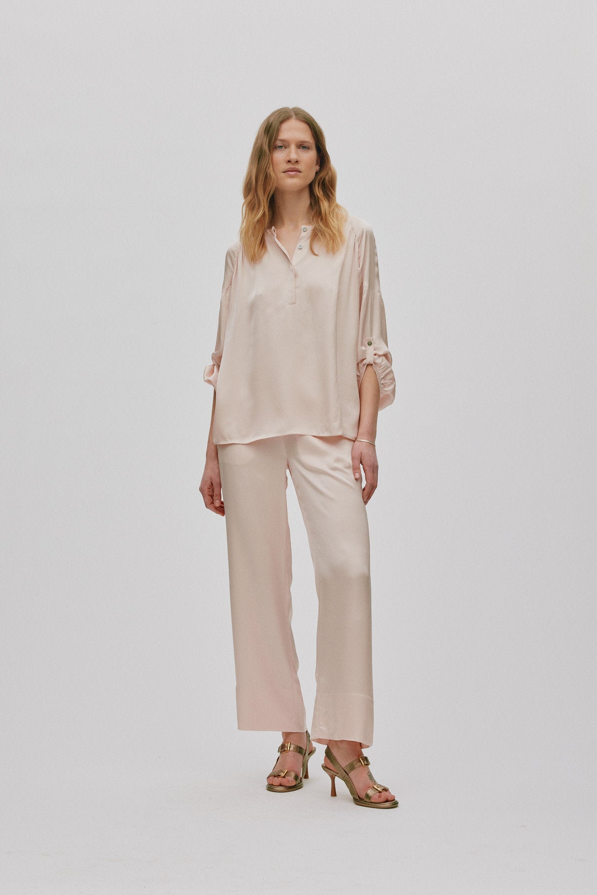 Lissy - Contrast lace shirt I Light rose