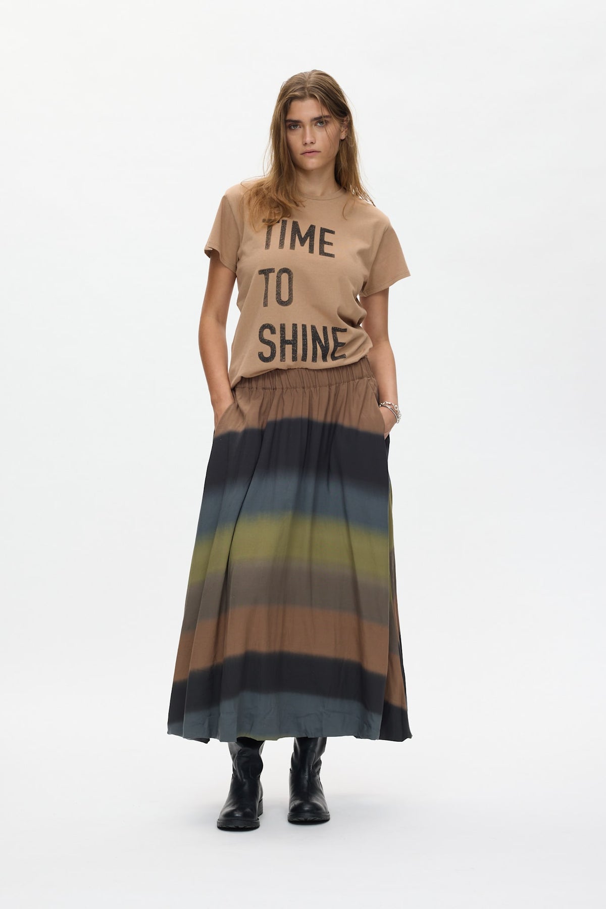 Ambla - Time to shine t-shirt I Tobacco