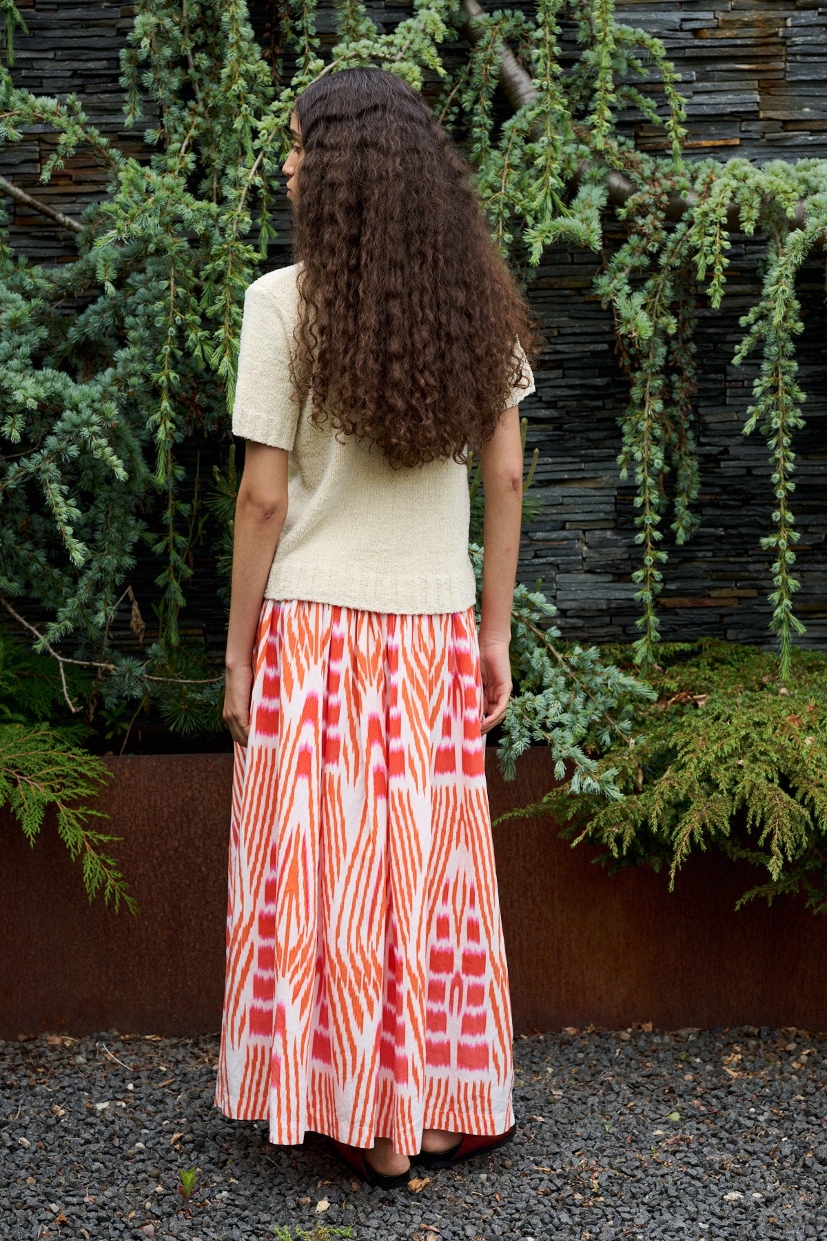 Almas - Ikat full skirt I Forest pink sand