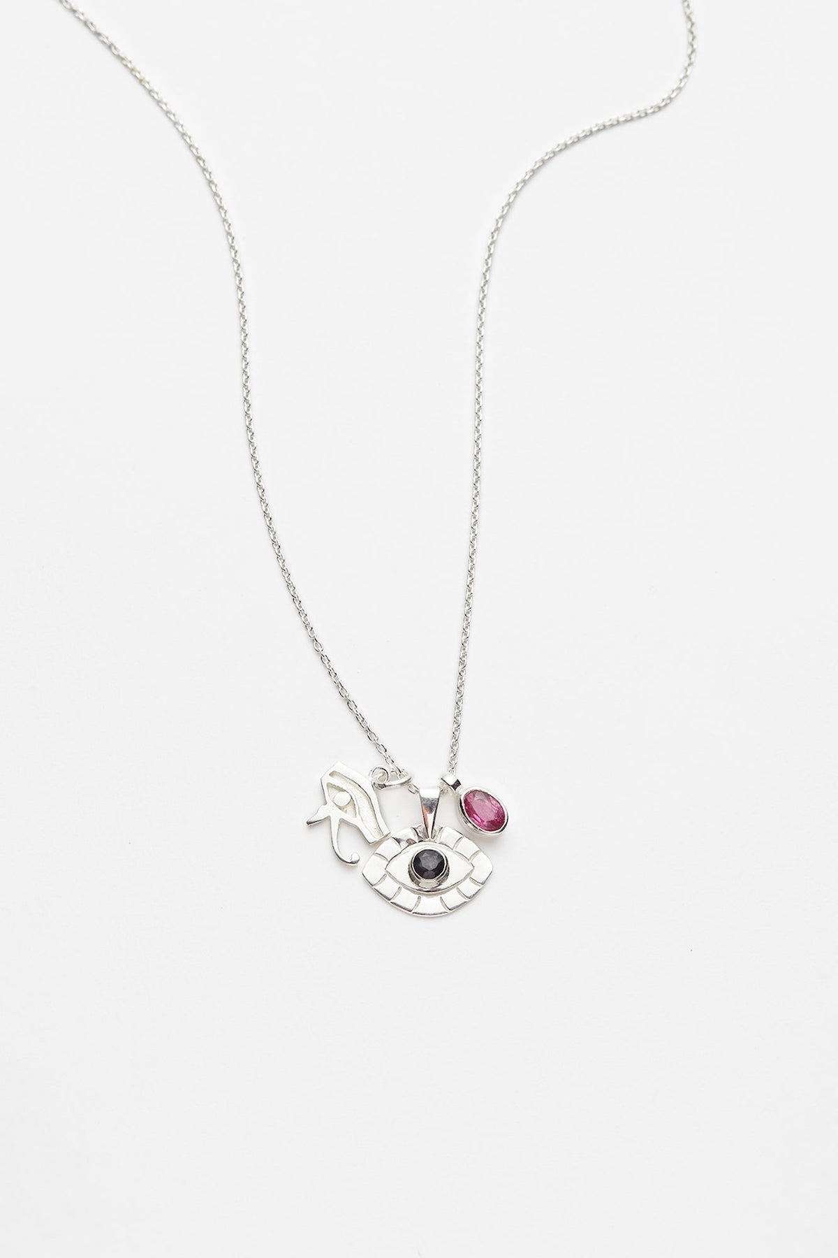 Nafsu - Silver chain w/eye charms I Silver