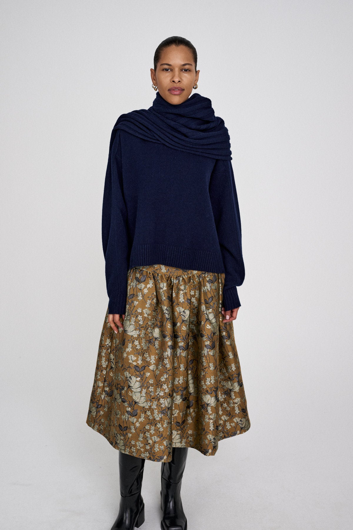 Silke - Ottoman jacquard full skirt I Golden combo
