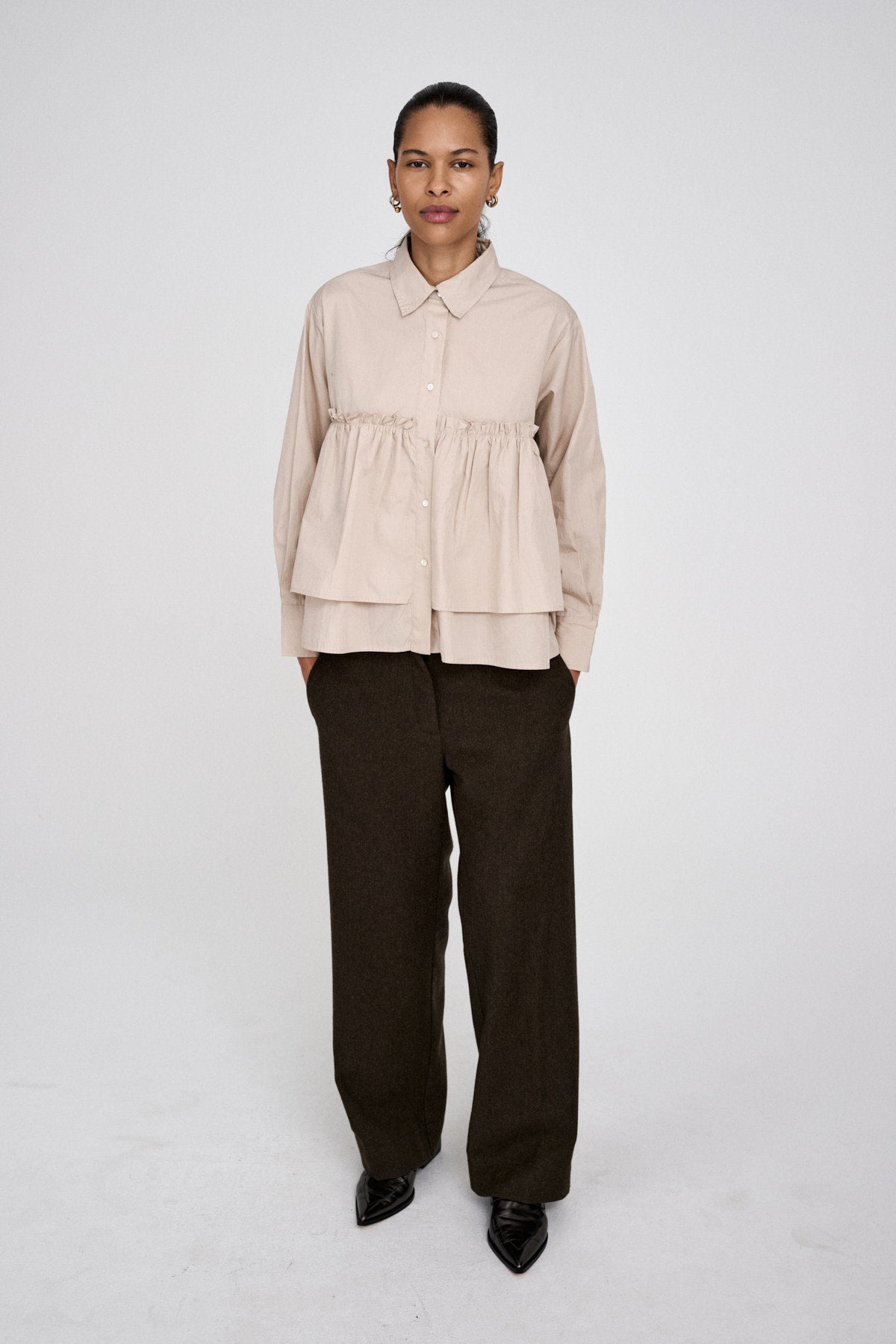 Shaker - Poplin frill shirt I Powder